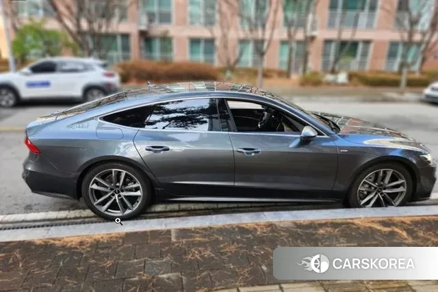 Audi A7 (4K) id 3530087 из Кореи 7