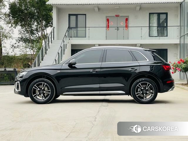 Audi Q5L id 4271357 из Китая 16