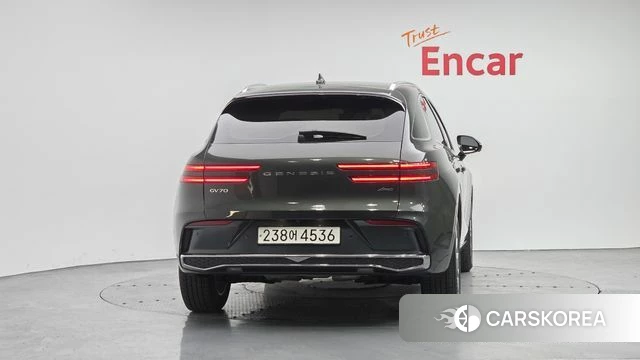 Genesis GV70 id 4248452 из Кореи 14