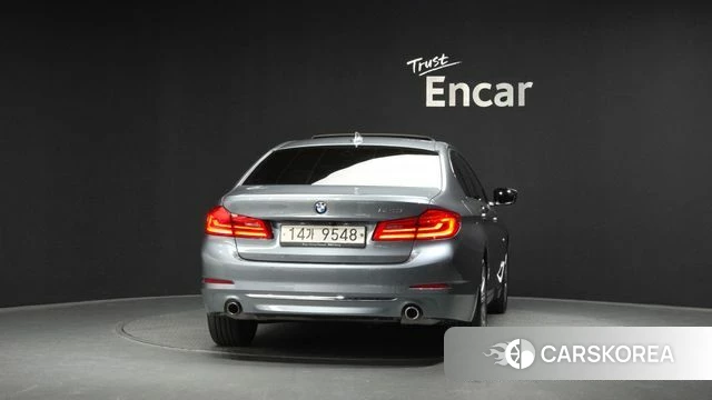 BMW 5 Series (G30) id 4403456 из Кореи 27