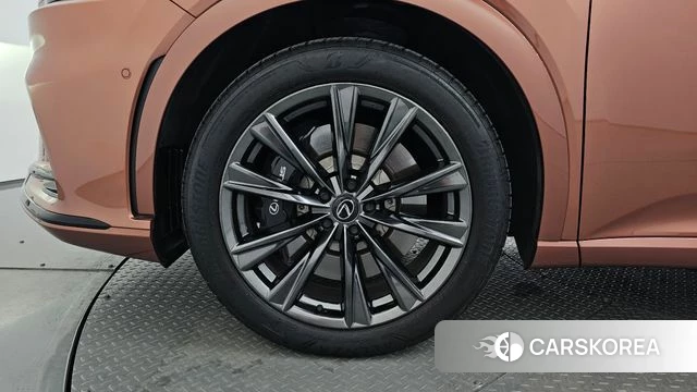 Lexus RX500h 5th generation id 4400628 из Кореи 28