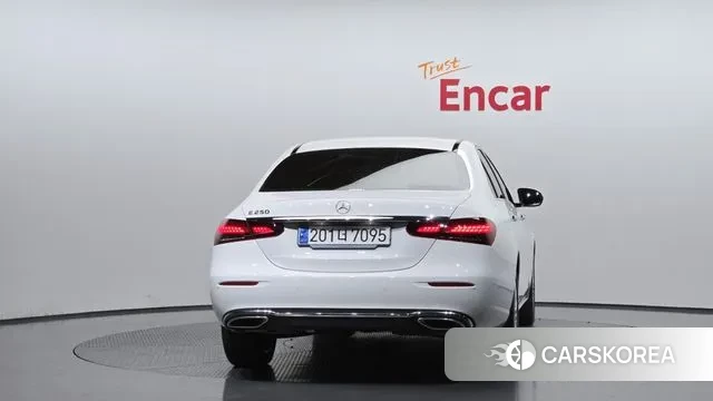 Mercedes-Benz E-Class W213 id 3278752 из Кореи 14