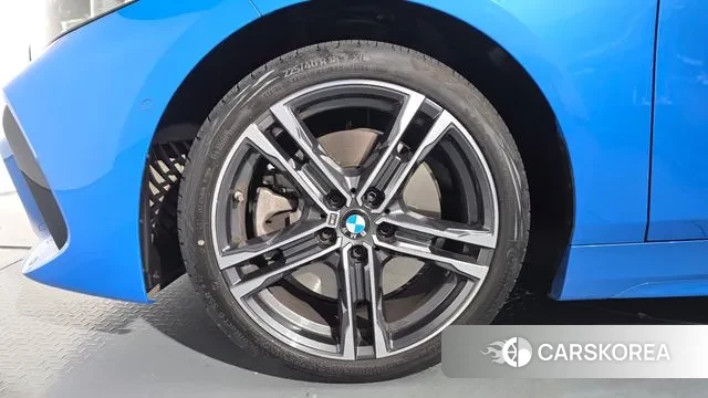 BMW 1 Series (F40) id 3099181 из Кореи 14