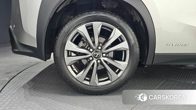 Lexus UX250h id 4780011 из Кореи 24
