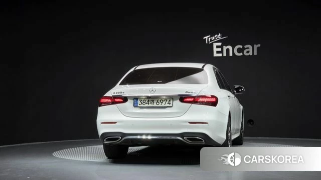 Mercedes-Benz E-Class W213 id 4702322 из Кореи 31
