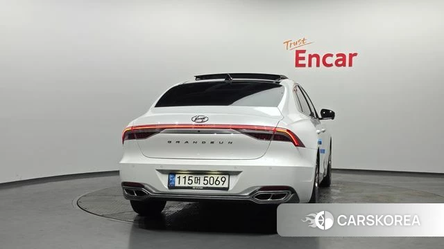 Hyundai The New Grandeur IG id 3915964 из Кореи 14
