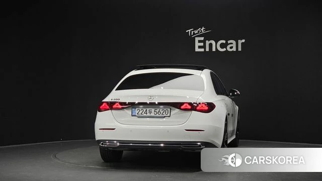 Mercedes-Benz E-Class W214 id 4729897 из Кореи 28
