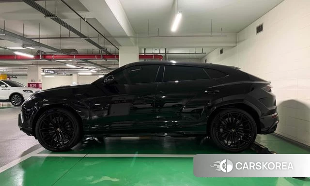 Lamborghini Urus id 4892551 из Кореи 8