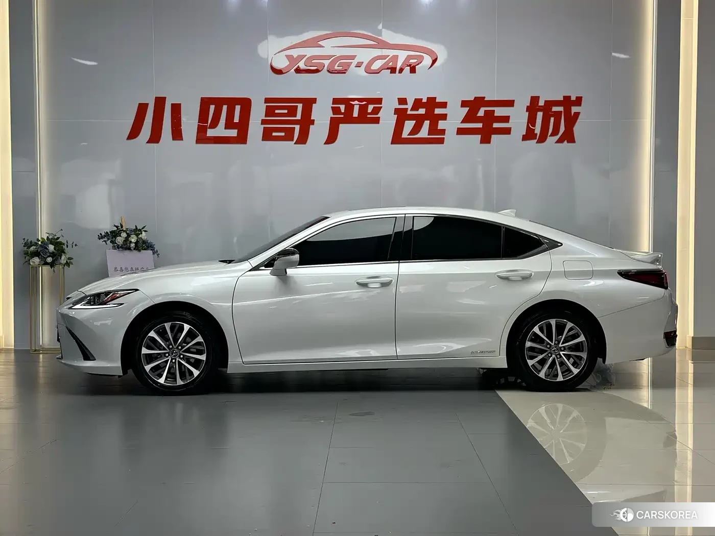 Lexus ES 2021 Белый из Китая, фото 5