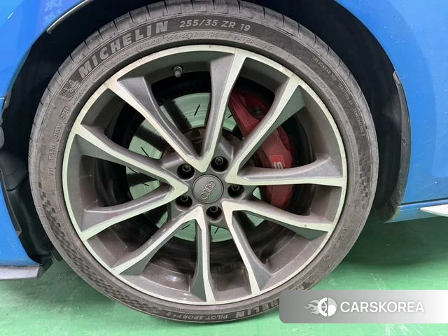 Audi S4 id 4253851 из Китая 10