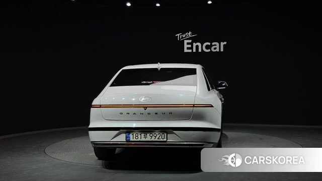 Hyundai Grandeur (GN7) id 3811628 из Кореи 14