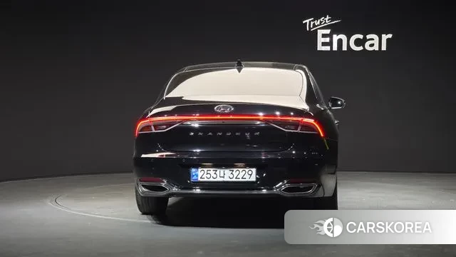 Hyundai The New Grandeur IG id 3718118 из Кореи 14