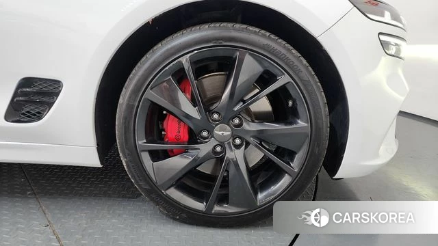 Genesis The New G70 id 3818294 из Кореи 14