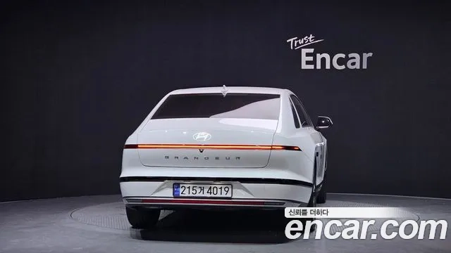 Hyundai Grandeur Hybrid (GN7) id 2935148 из Кореи 14