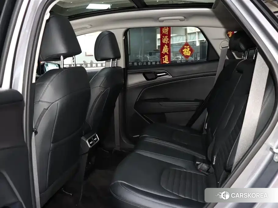 Kia Sportage id 4514114 из Китая 14