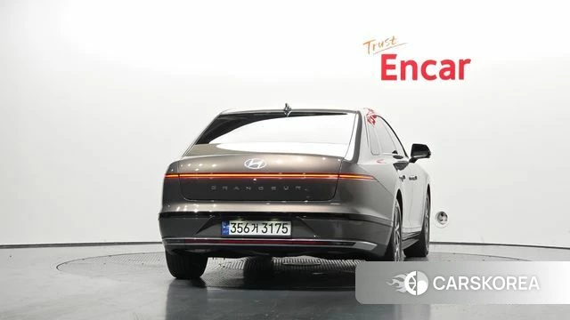 Hyundai Grandeur (GN7) id 4618093 из Кореи 14