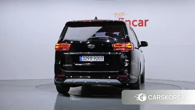 Kia The New Carnival id 3598825 из Кореи 14