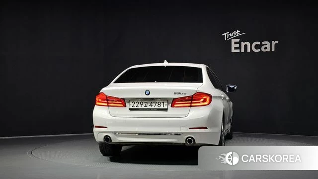 BMW 5 Series (G30) id 4855960 из Кореи 28