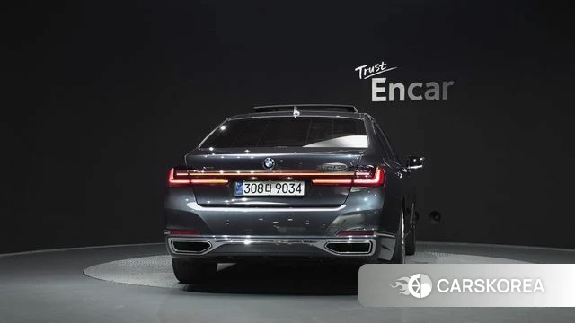 BMW 7 Series (G11) id 4490509 из Кореи 14