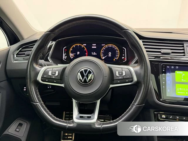 Volkswagen Tiguan L id 4263378 из Китая 14