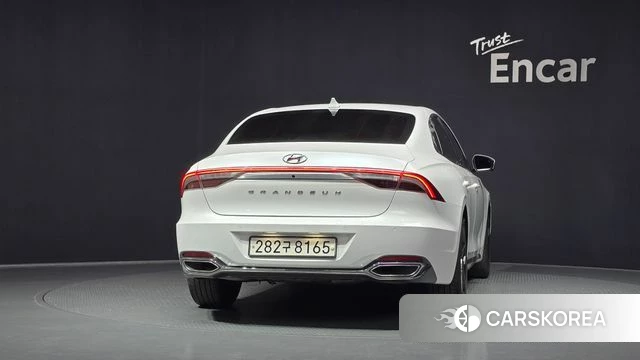 Hyundai The New Grandeur IG id 4402780 из Кореи 29