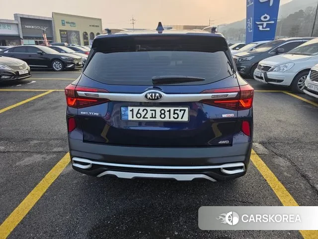 Kia Seltos id 3626154 из Кореи 14
