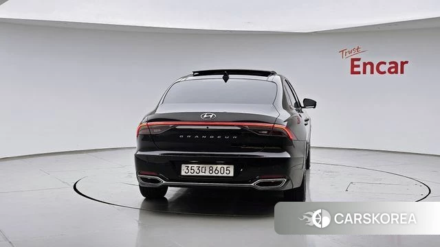 Hyundai The New Grandeur IG id 3832744 из Кореи 14