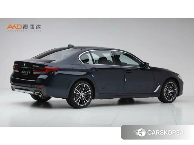 BMW 5 series 2022 Черный из Китая, фото 4