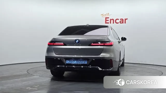 BMW i7 (G70) id 3716635 из Кореи 14