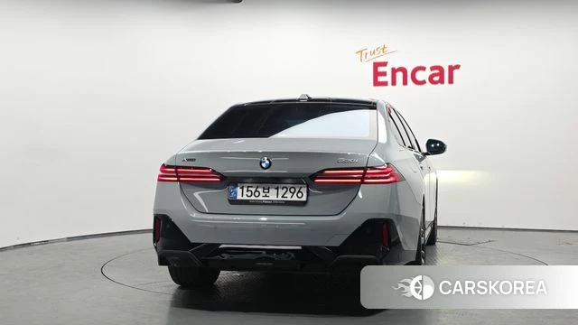 BMW 5 Series (G60) id 4413913 из Кореи 28
