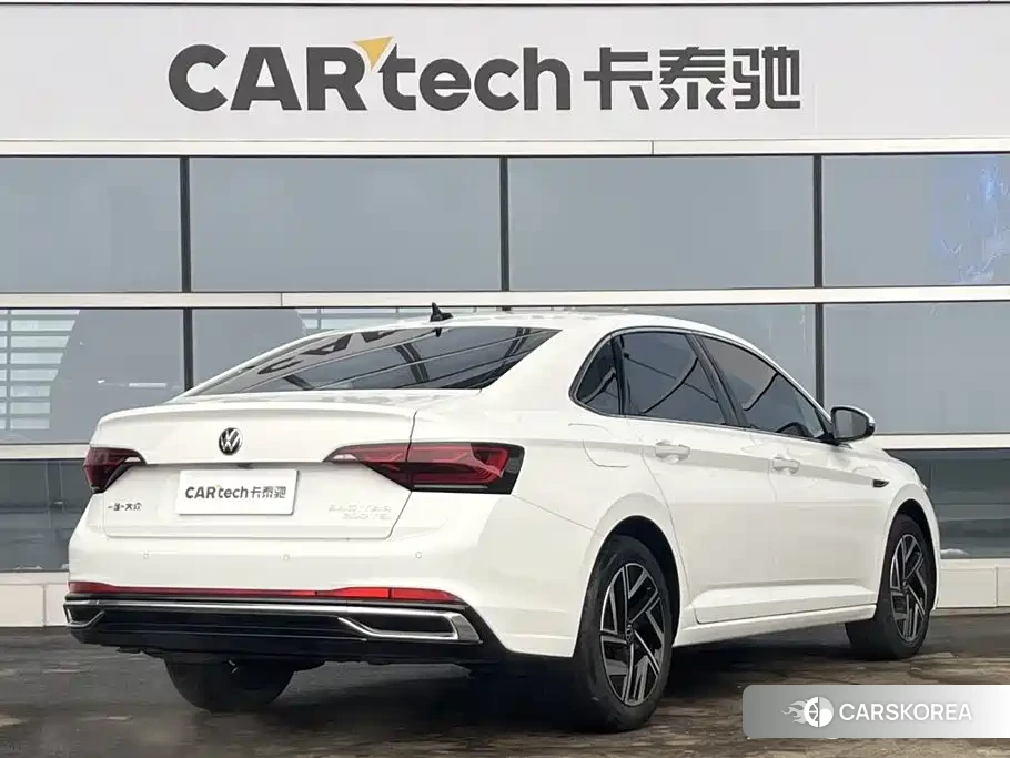 Volkswagen Sagitar id 4565436 из Китая 10