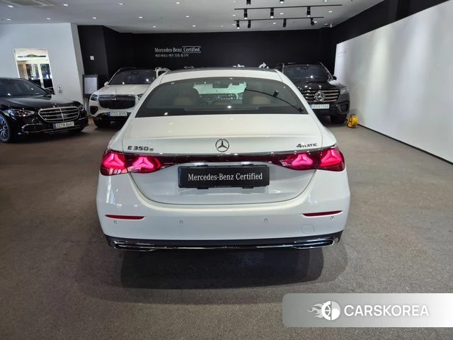 Mercedes-Benz E-Class W214 id 4767175 из Кореи 14