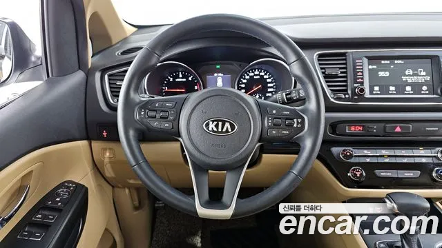 Kia The New Carnival id 2565910 из Кореи 14