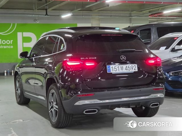 Mercedes-Benz GLA - Class H247 id 4511252 из Кореи 14