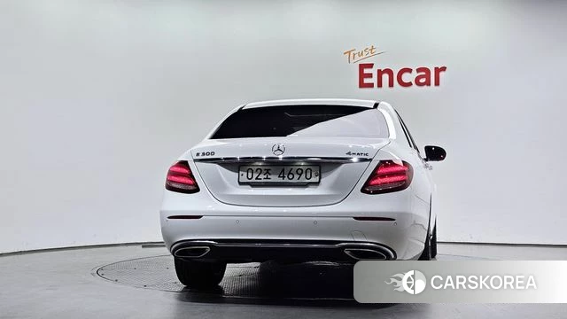 Mercedes-Benz E-Class W213 id 4416945 из Кореи 26