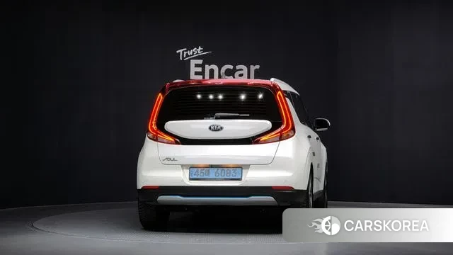 Kia Soul Booster EV id 3444716 из Кореи 14