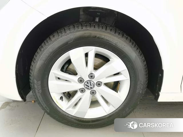 Volkswagen Polo id 4275383 из Китая 19