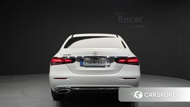 Mercedes-Benz E-Class W213 id 3799432 из Кореи 14