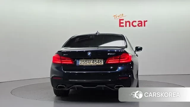 BMW 5 Series (G30) id 3302274 из Кореи 14