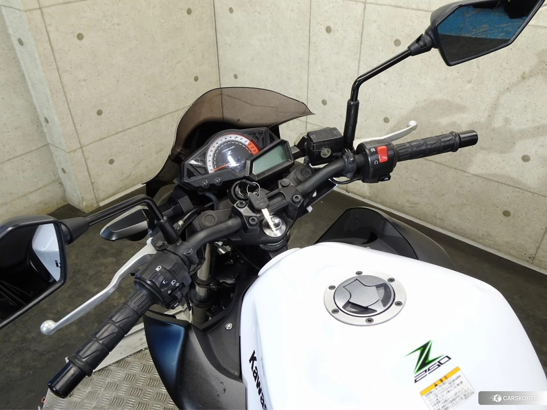 Kawasaki Z250 id 4192790 из Японии 25