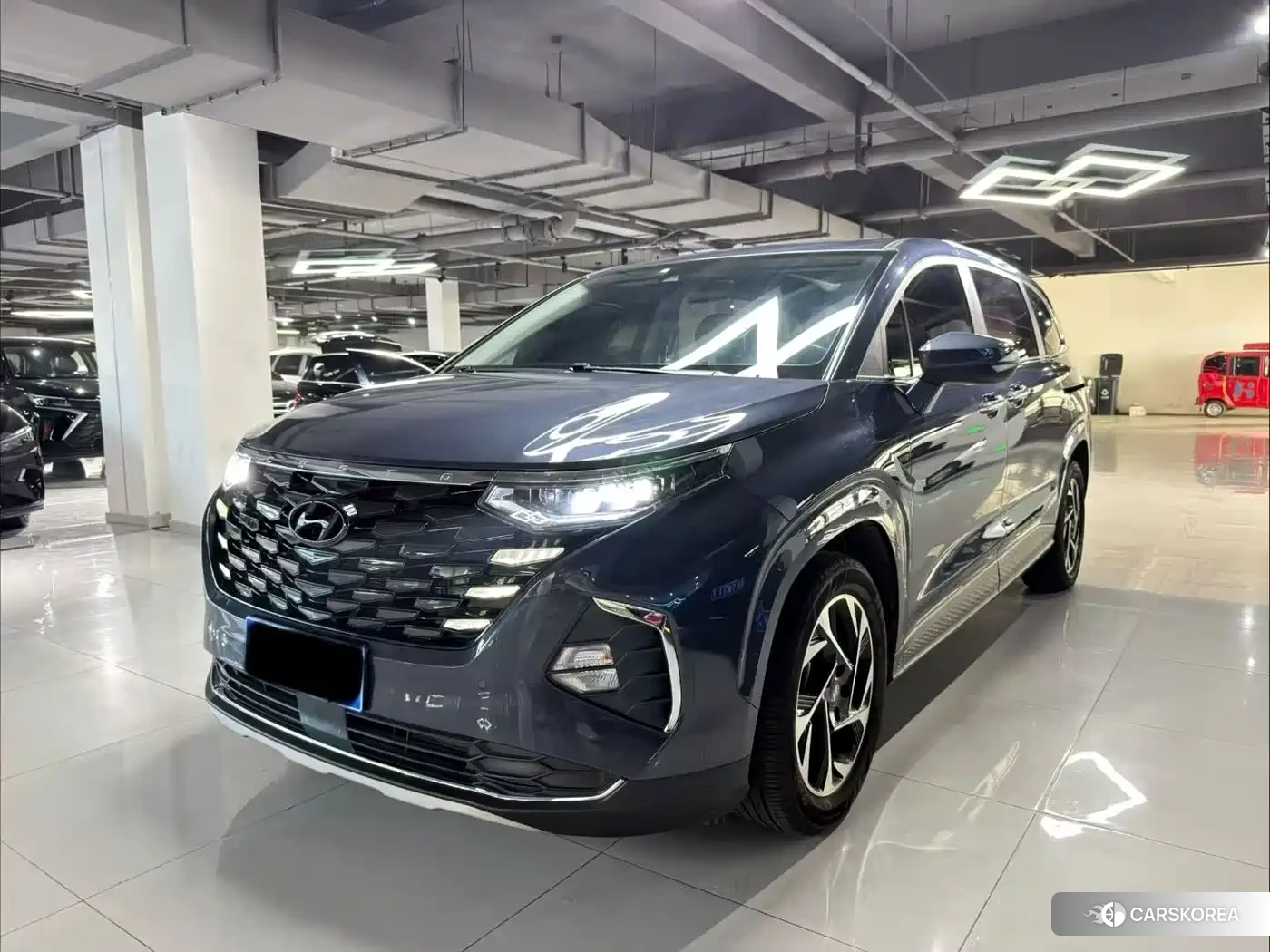 Hyundai Kustu 2023 Silver/gray из Китая, фото 4