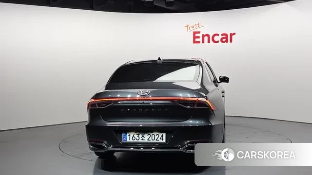 Hyundai The New Grandeur IG Hybrid id 3448656 из Кореи 14