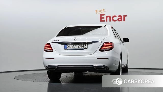 Mercedes-Benz E-Class W213 id 4233187 из Кореи 25