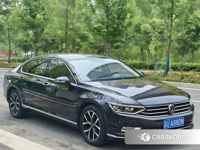 Volkswagen Magotan 2022 Черный из Китая, фото 4