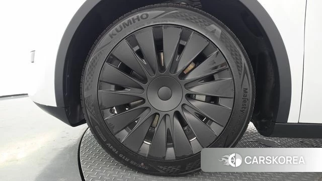 Tesla Model Y id 4720095 из Кореи 26