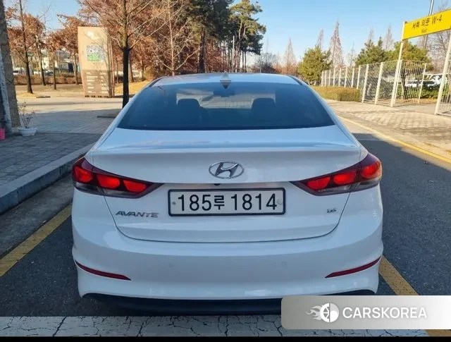 Hyundai Avante AD id 3460149 из Кореи 11