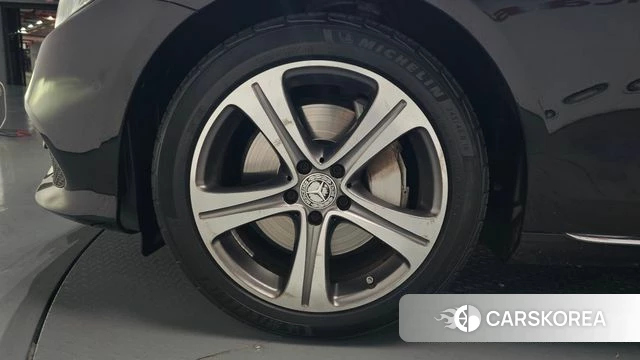 Mercedes-Benz E-Class W213 id 4180751 из Кореи 14