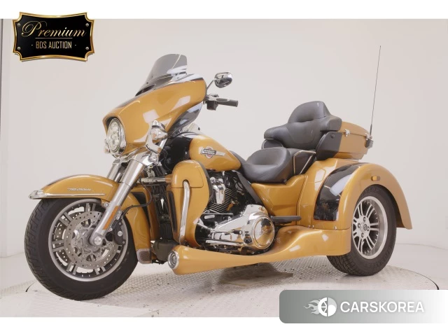Harley-Davidson Electra Glide FLHTCUTG1870 2023 из Японии, фото 2