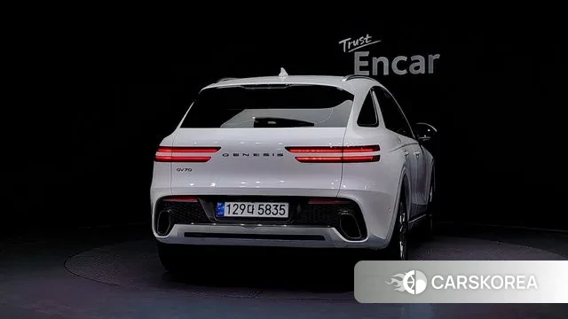 Genesis GV70 id 3478705 из Кореи 14