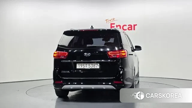 Kia The New Carnival id 3753931 из Кореи 14